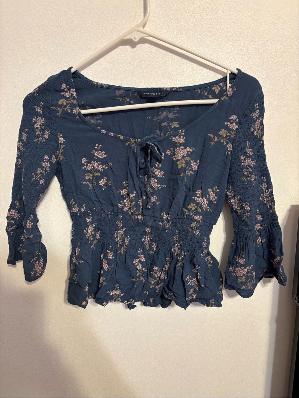 American Eagle ruched blouse